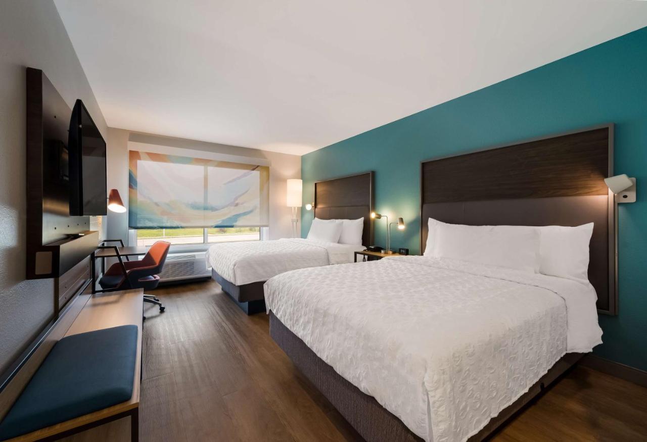 Tru By Hilton Novi Detroit Hotel Exterior photo