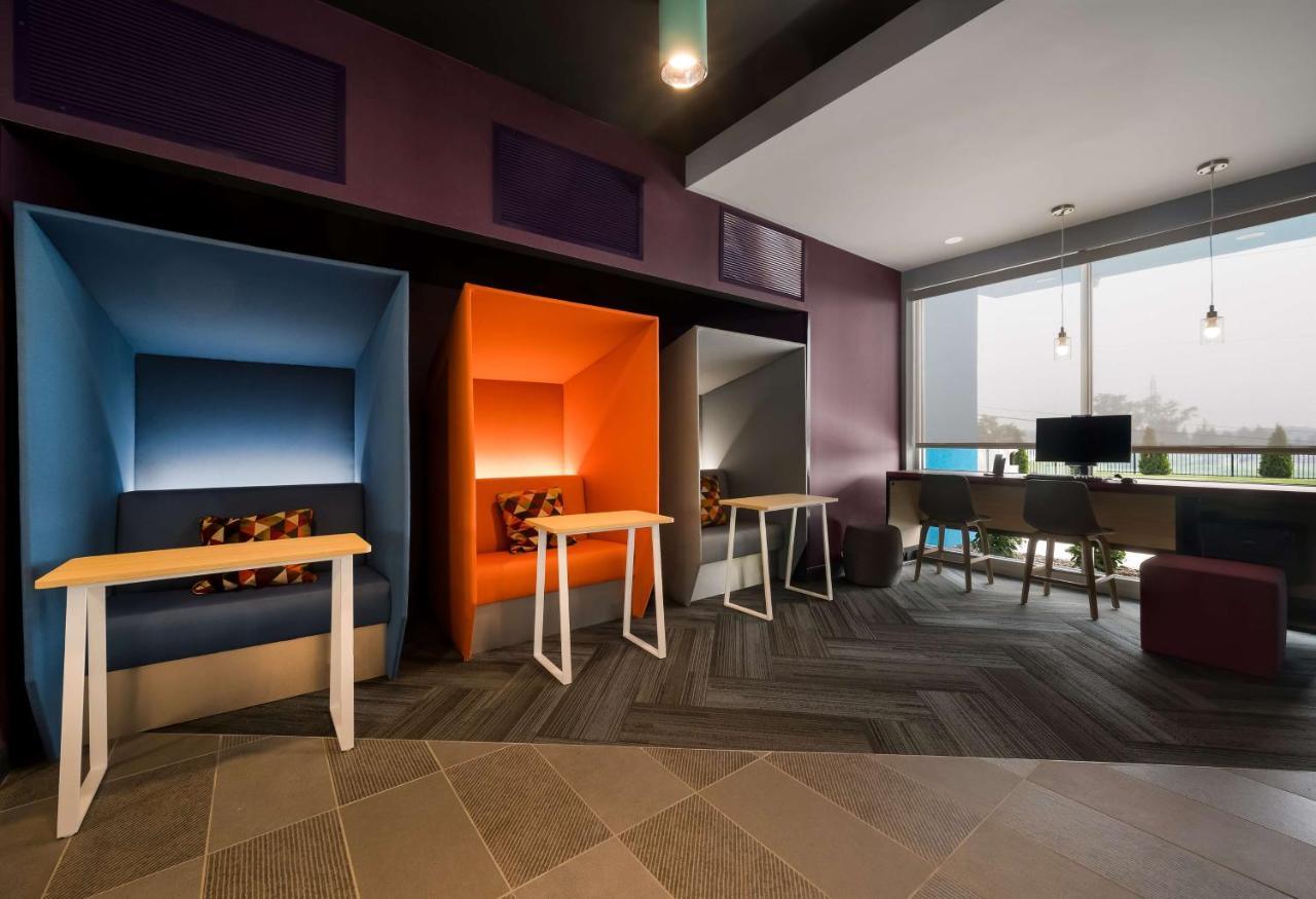 Tru By Hilton Novi Detroit Hotel Exterior photo