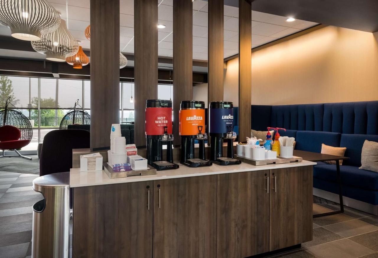 Tru By Hilton Novi Detroit Hotel Exterior photo